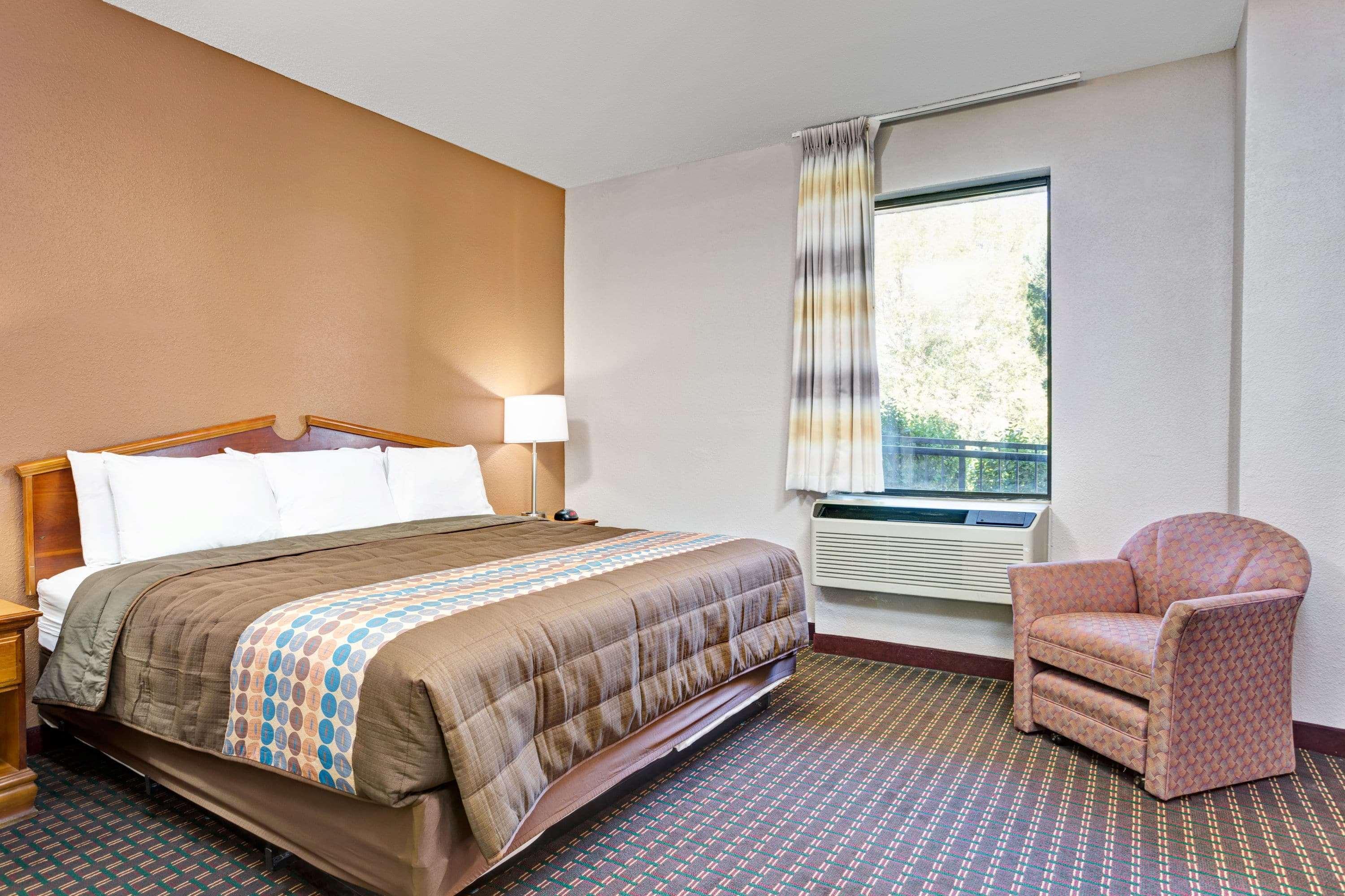 Days Inn By Wyndham Hernando Buitenkant foto